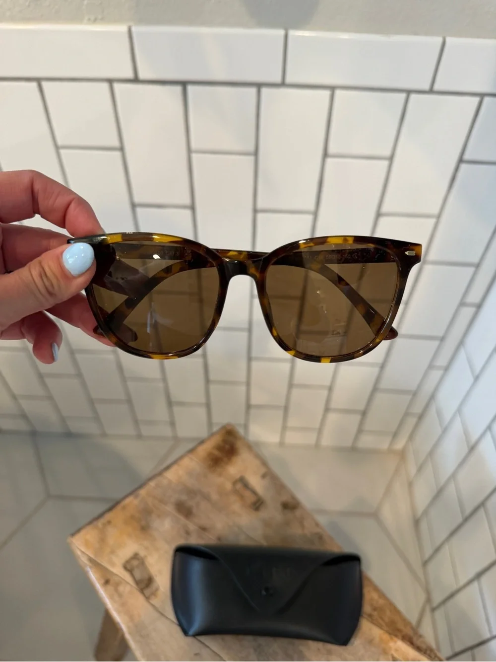 Diff Eyewear Tortoiseshell Brown Sunglasses